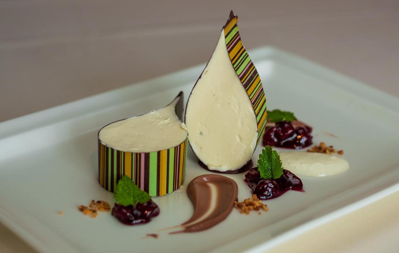 Hotel Alte Fischerkate Modlich ภายนอก รูปภาพ